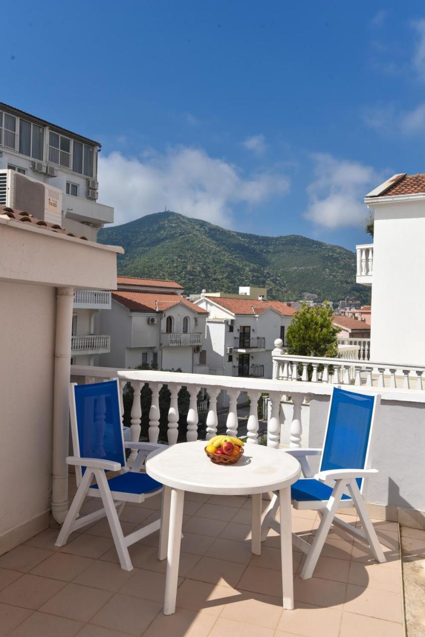 Apartments & Rooms Nikolic Будва Экстерьер фото