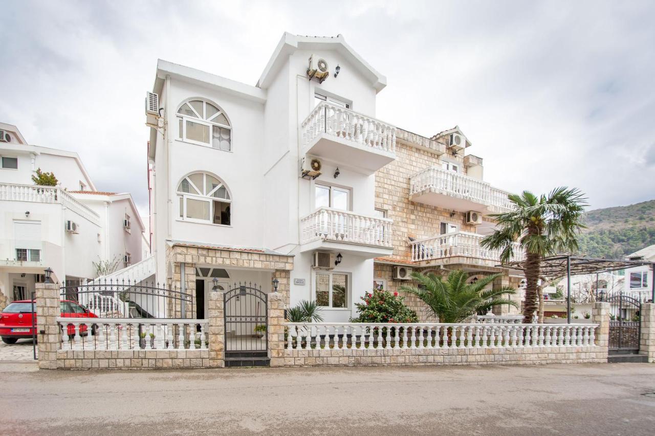 Apartments & Rooms Nikolic Будва Экстерьер фото