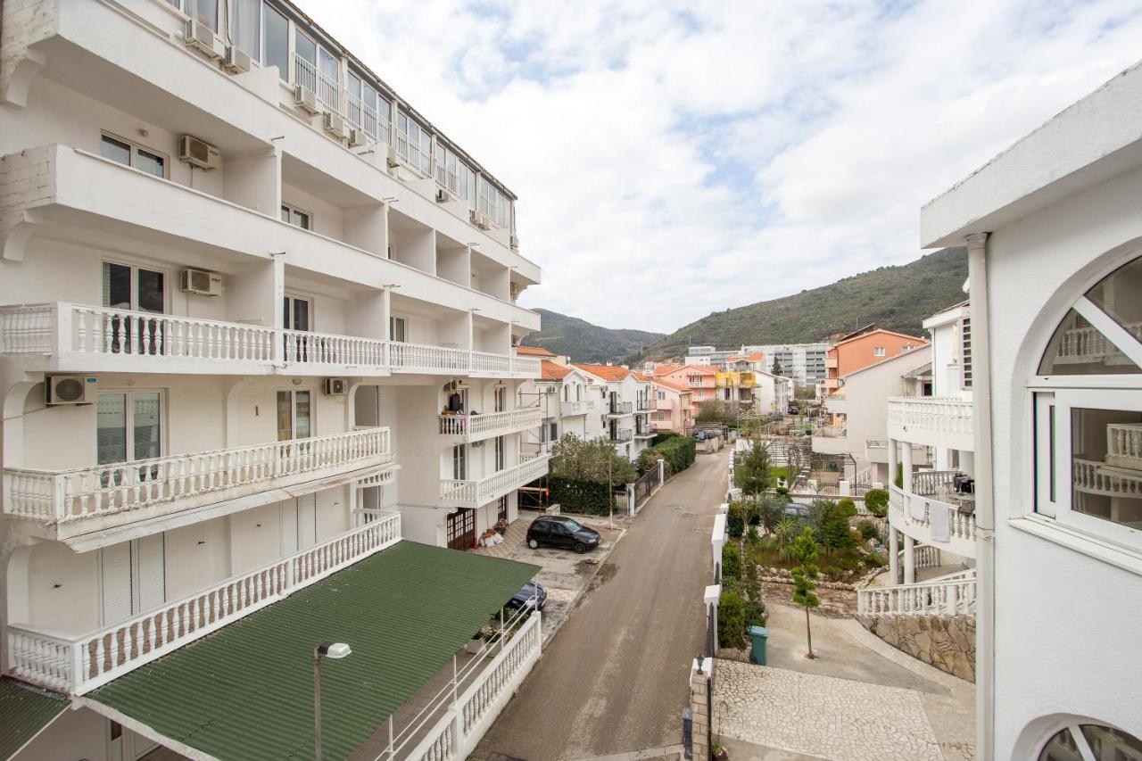 Apartments & Rooms Nikolic Будва Экстерьер фото