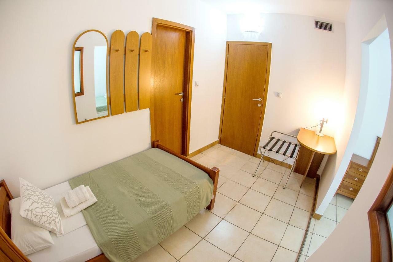 Apartments & Rooms Nikolic Будва Экстерьер фото