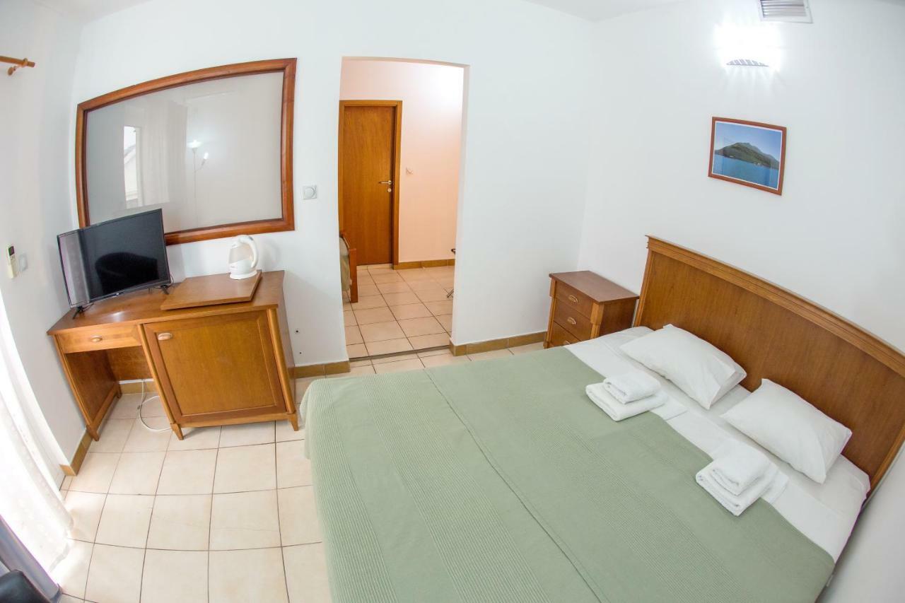 Apartments & Rooms Nikolic Будва Экстерьер фото